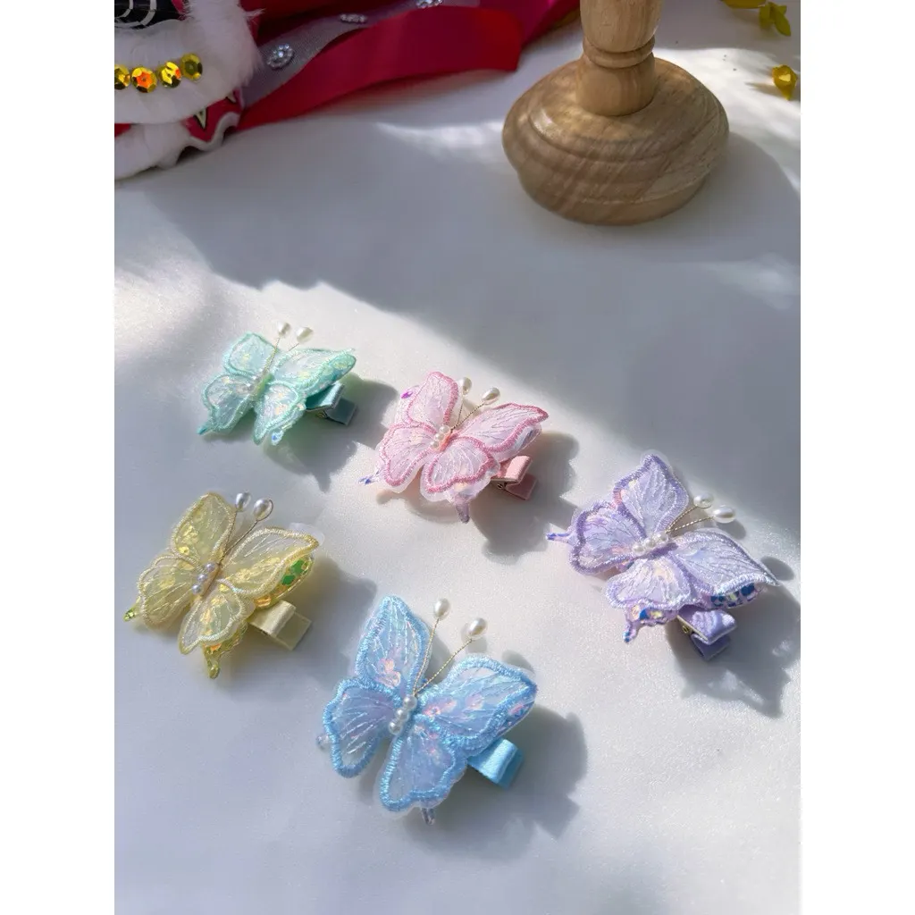 Kẹp bướm lấp lánh 1 chiếc – Lavii Handmade