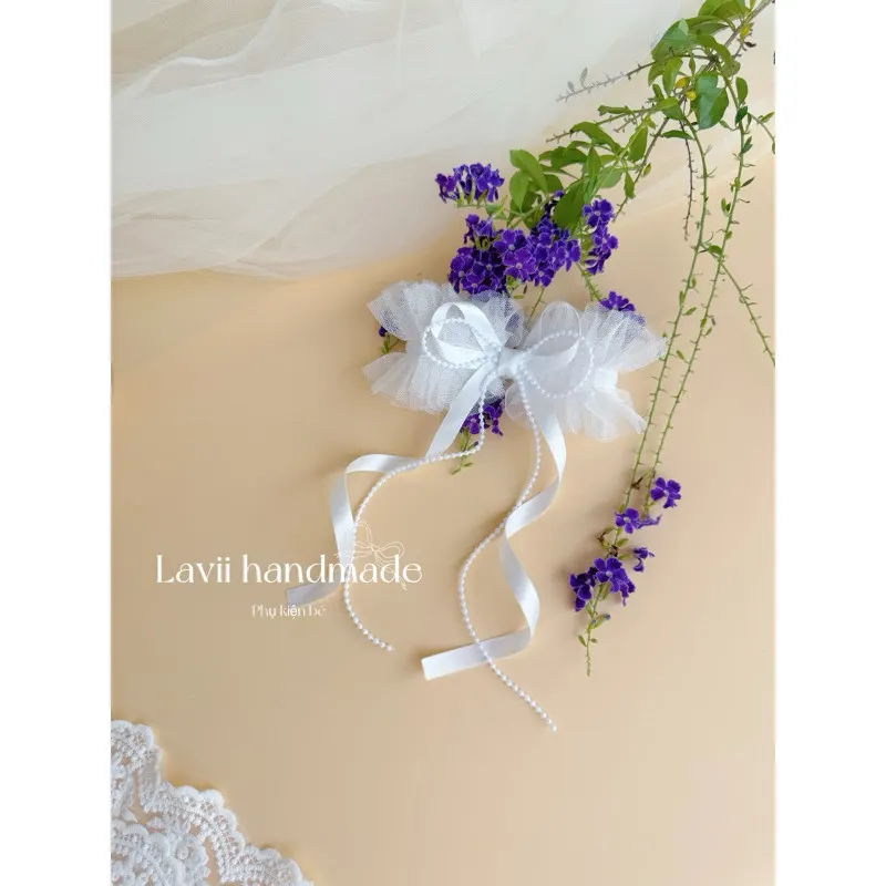 Kẹp tóc bèo đính nơ dài trắng.Lavii handmade – Lavii Handmade