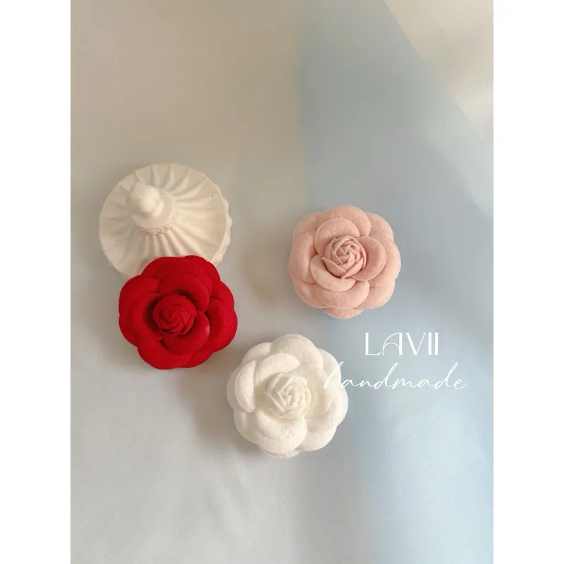 Kẹp tóc hoa trà size to đẹp cho bé by Lavii – Lavii Handmade