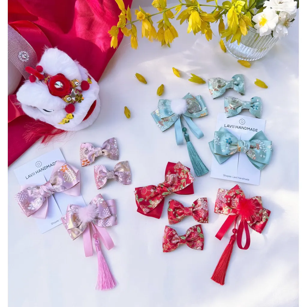 Kẹp tóc nơ bé diện Tết, noel, Trung Thu xinh xắn – Lavii Handmade