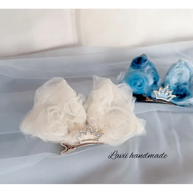 Kẹp voan hoa hồng đính vương miện 2 màu kem, xanh. Lavii handmade – Lavii Handmade