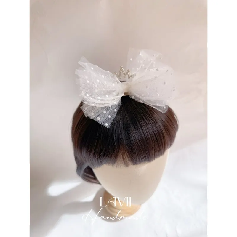 Nơ voan chấm bi nhiều màu đính vương miện cho bé by Lavii – Lavii Handmade